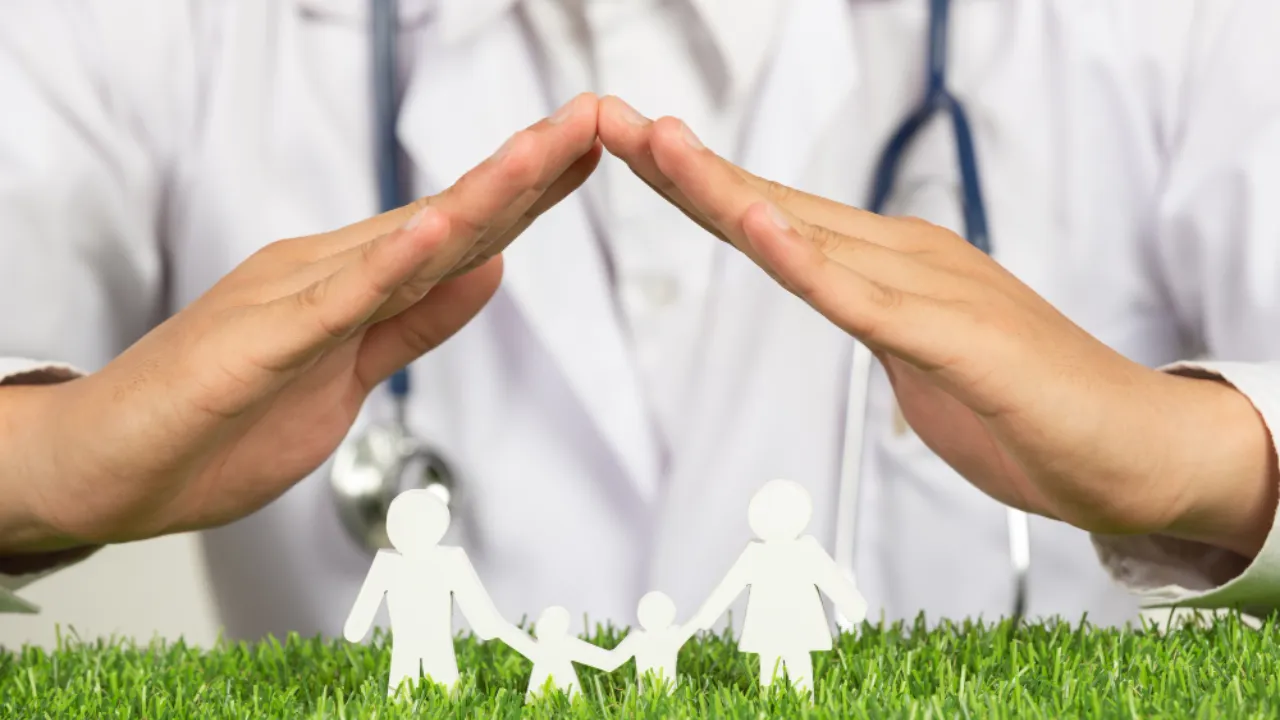 Na czym polega grupowe ubezpieczenie zdrowotne?